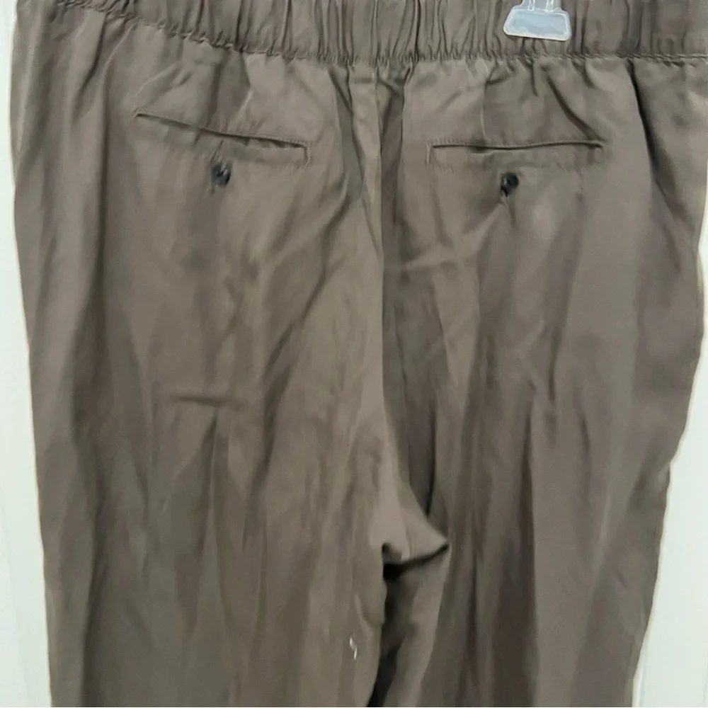 Garnet Hill 12 Olive green elastic waist pull on crop pant tencel - Picture 4 of 7
